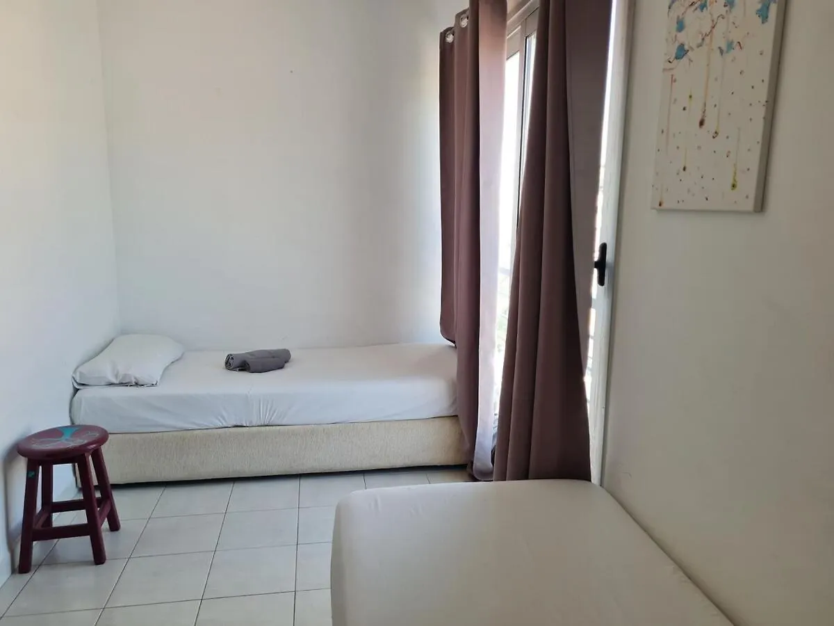 アパート Ocean View Duplex In カジャオ・サルバヘ